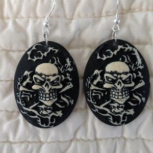 4 for $20/ HALLOWEEN Skull Pistol Acrylic earrings fashion